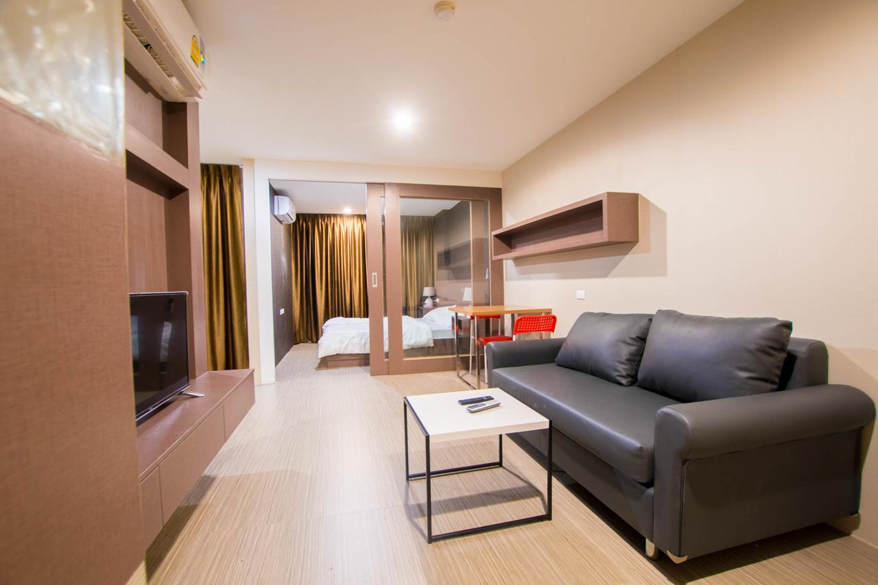 The Loft Beach At Bangsaen Chonburi Exterior photo