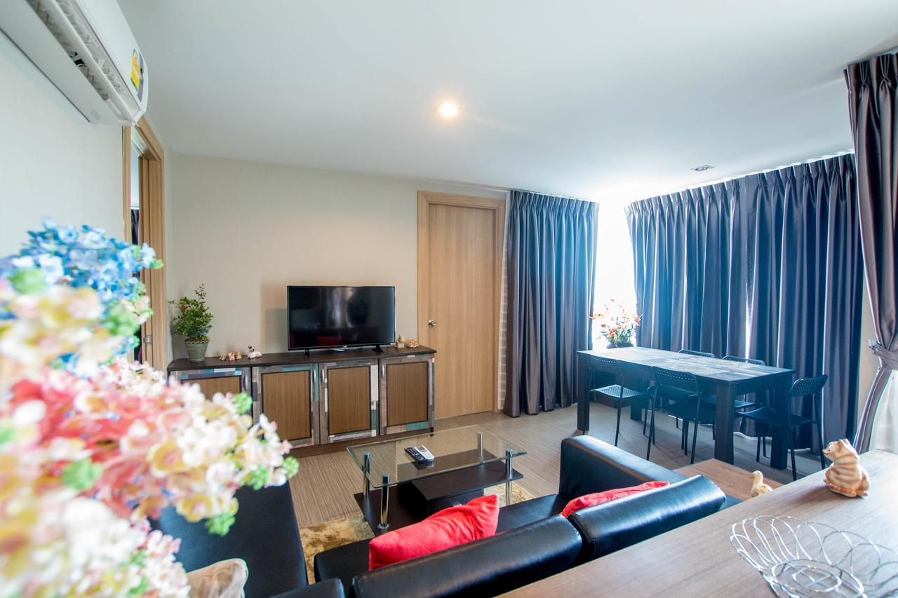 The Loft Beach At Bangsaen Chonburi Exterior photo